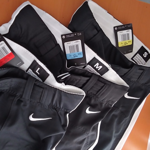 Nike Football Pants | Mens Sm, Md, Lg - Picture 4 of 15